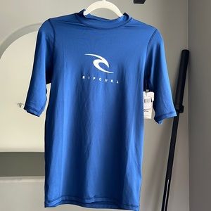 brand new with tags rip curl size medium UPS 50+ color navy performance fit
